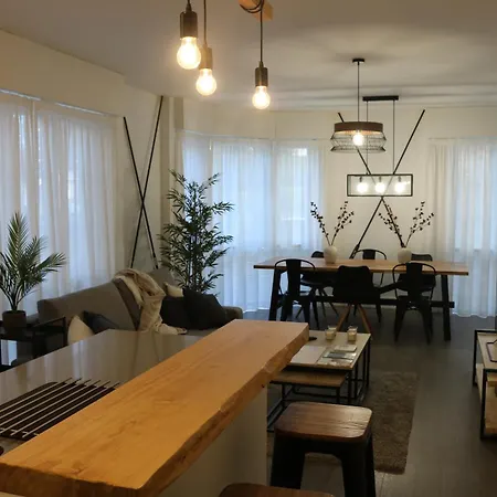 En Апартаменты Феррол